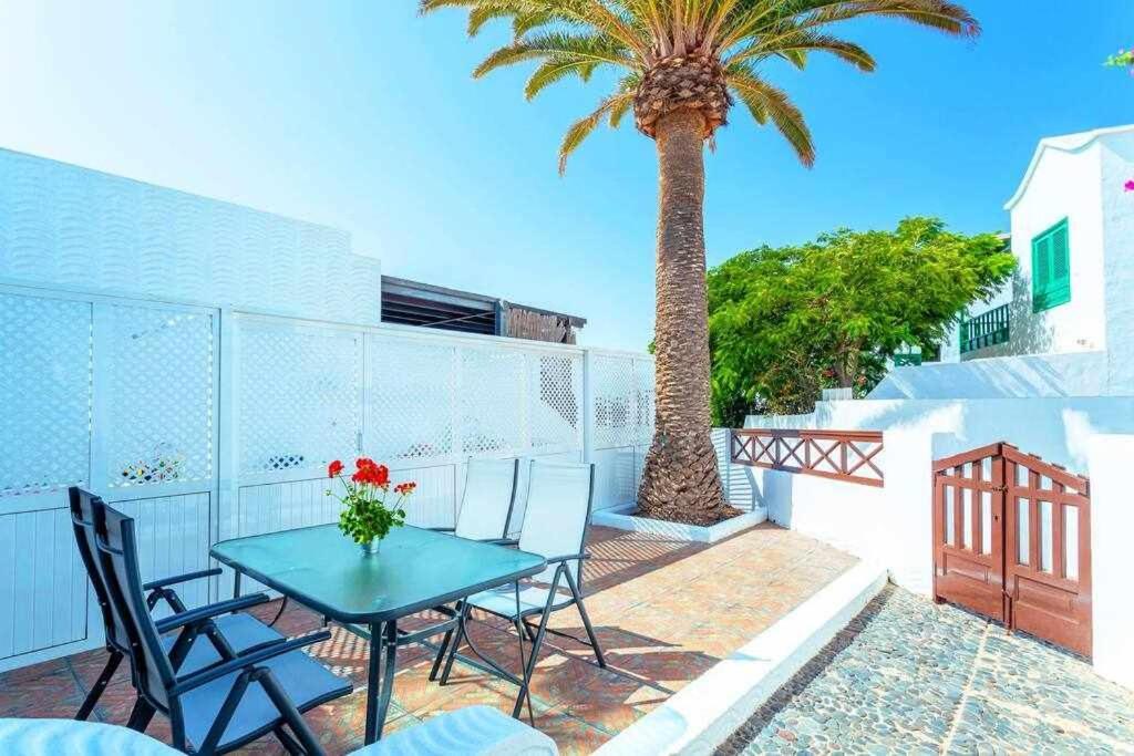 Summer Dreams Beach House Playa Honda  Bagian luar foto
